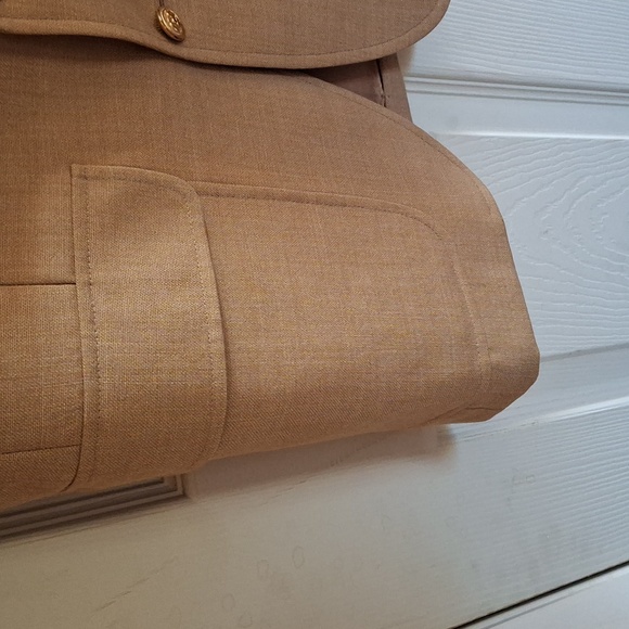 Men's Tan Sport Coat - Picture 7 of 8